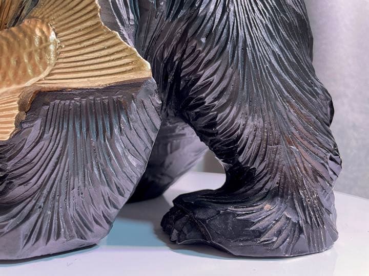 木彫りの熊　アップサイクルアート