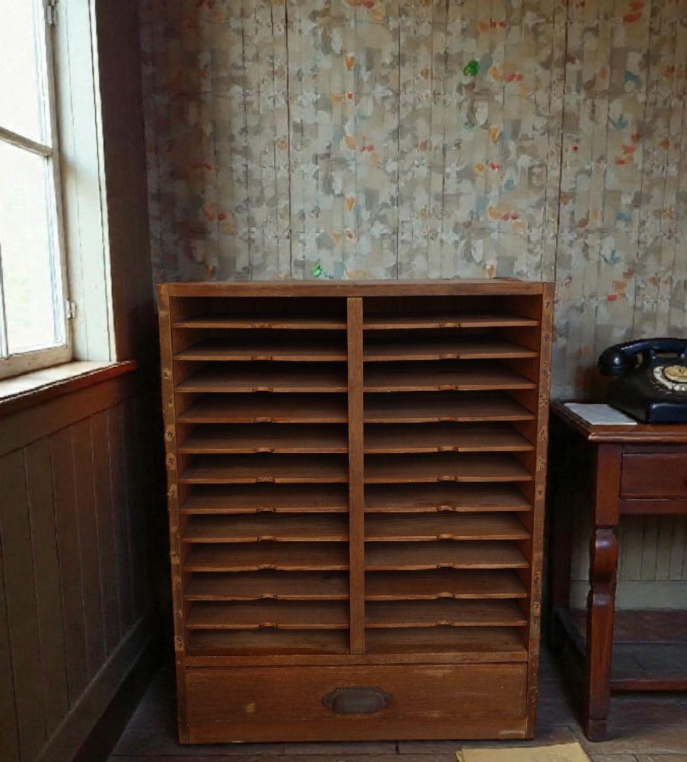 木製ラック 12段 引き出し付き カルテ棚　収納　アンティーク　ビンテージ
