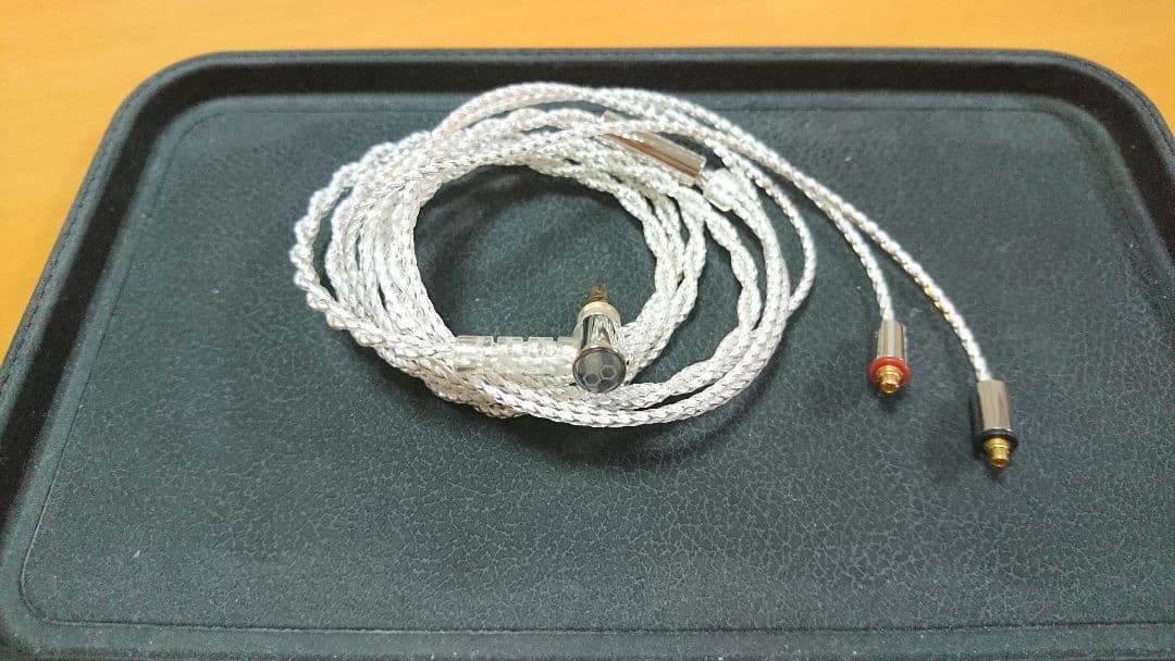 final 3.5mm3極 MMCX シルバーコートケーブル