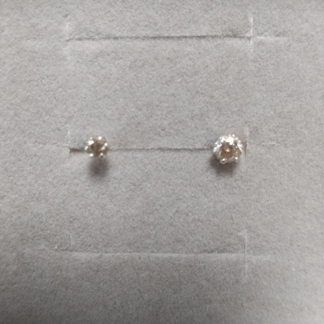 プラチナ　ダイヤモンドピアス 片耳用 0.1カラット