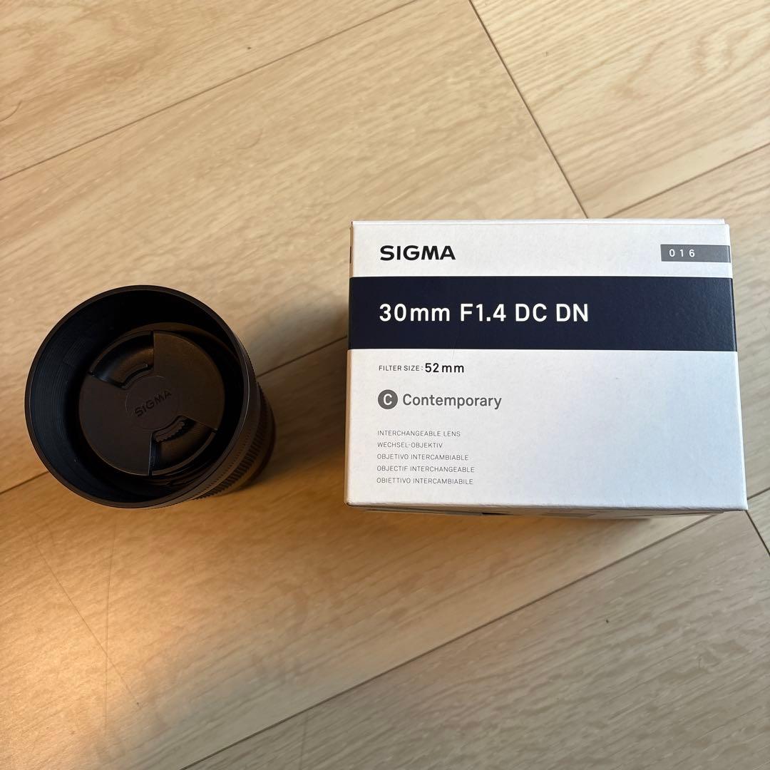 SONY α6400 ミラーレスカメラ SIGMA レンズ付き