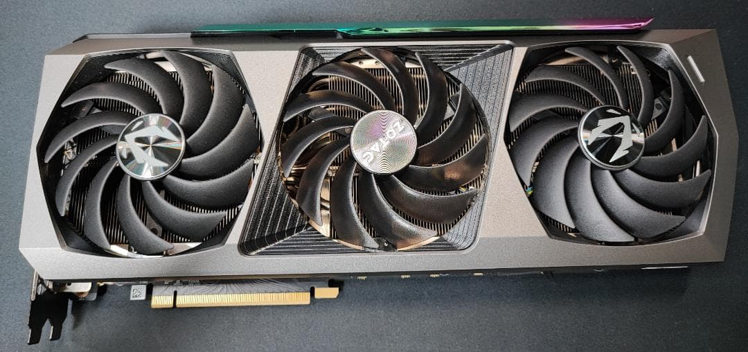 グラフィックボード・グラボ・ビデオカード ZOTAC GAMING RTX 3090Ti AMP Extreme Holo