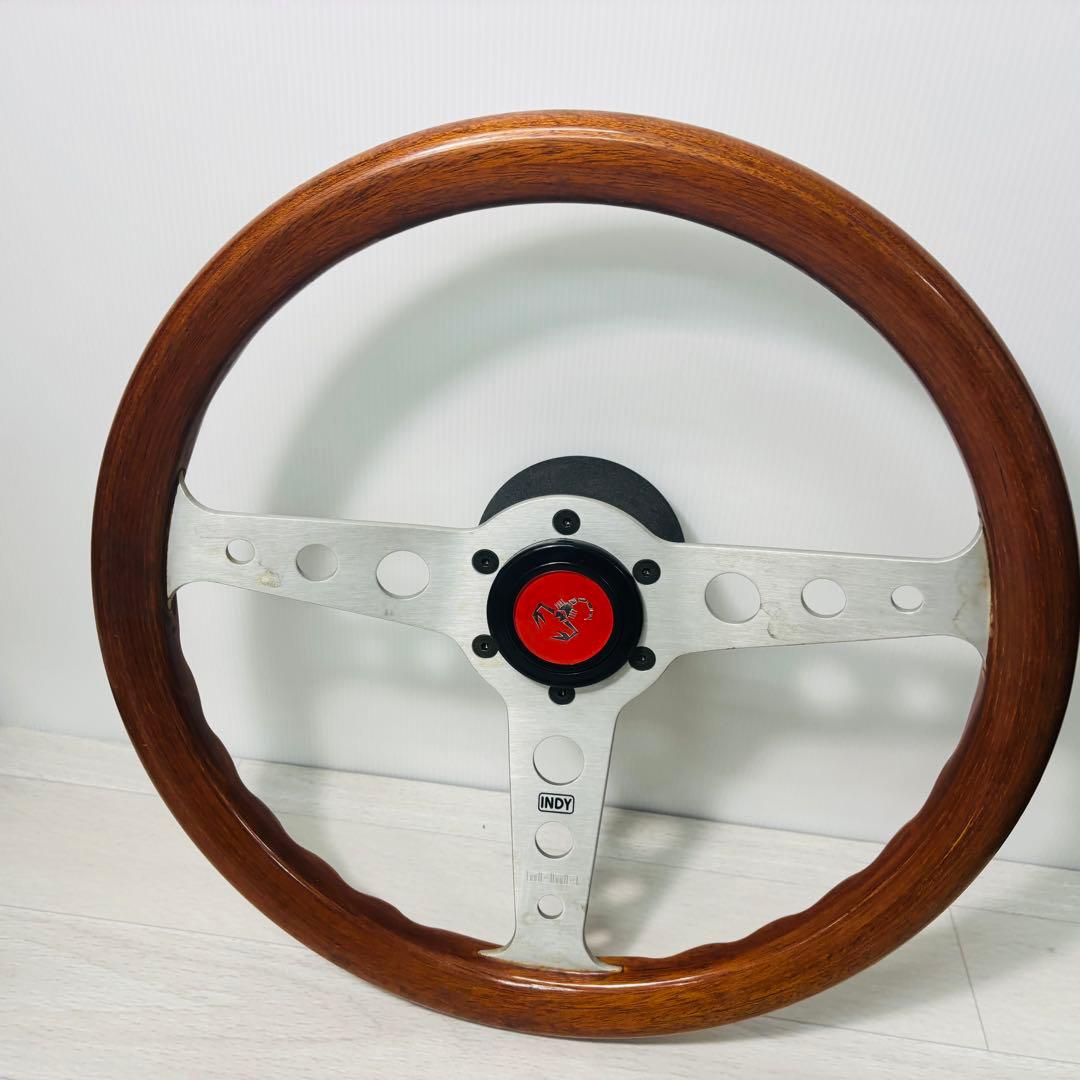 ⚪︎MOMO INDY ステアリングホイール 本体