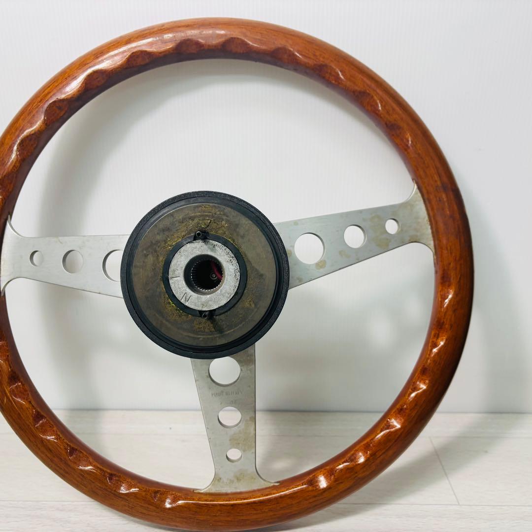 ⚪︎MOMO INDY ステアリングホイール 本体