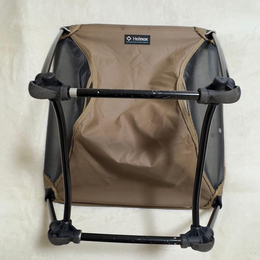 人気　Helinox グラウンドチェア　コヨーテタン　軽量チェア
