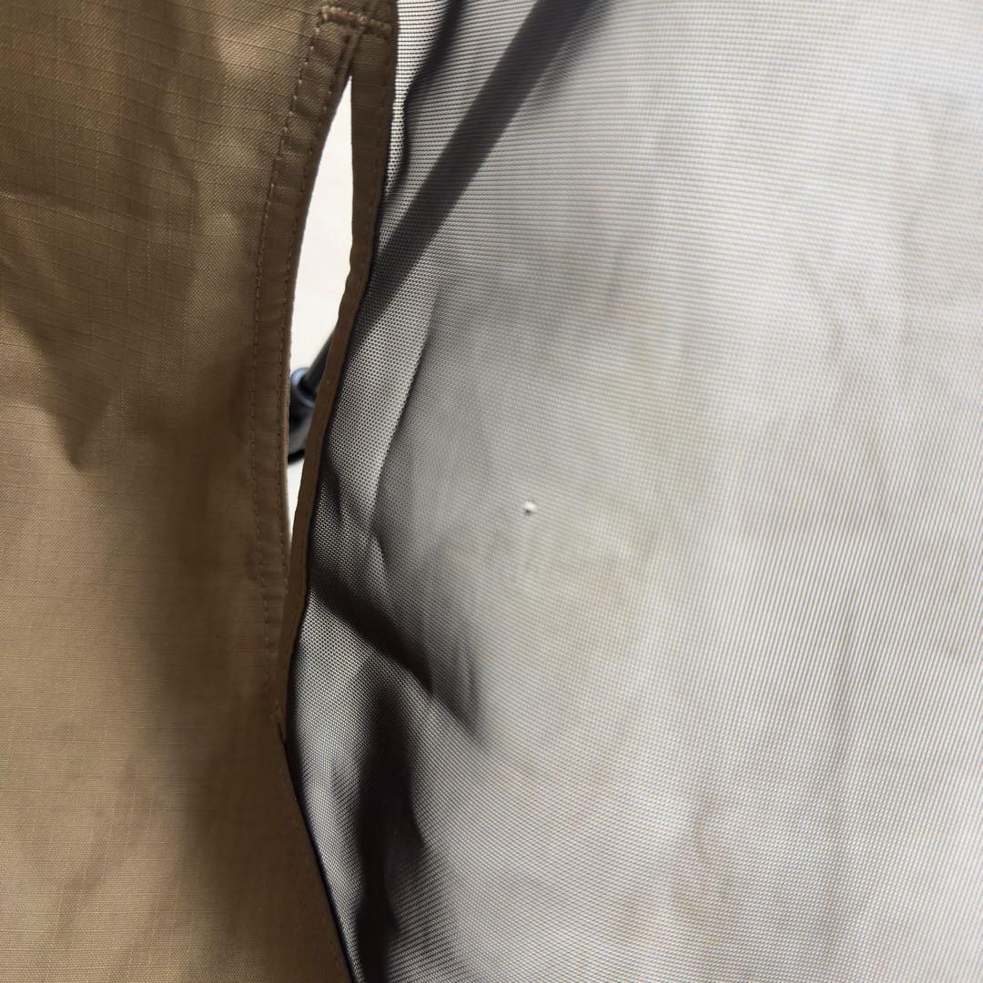 人気　Helinox グラウンドチェア　コヨーテタン　軽量チェア