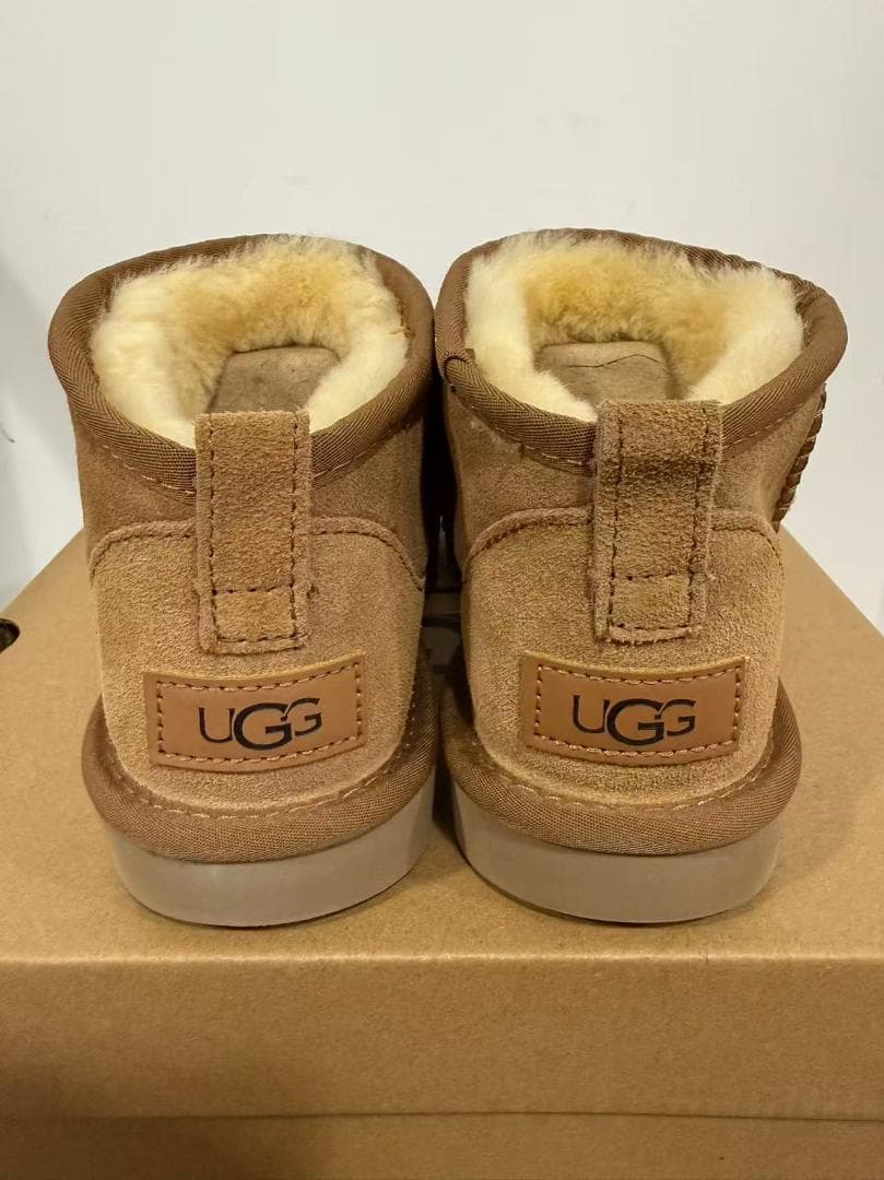 UGG クラシック ウルトラ ミニ ブーツ 24cm