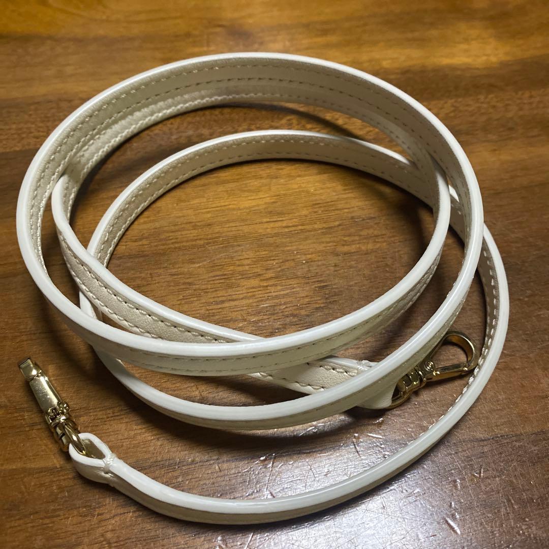 Roger Vivier かごバッグ ビジューロゴ付き　ロジェヴィヴィエ