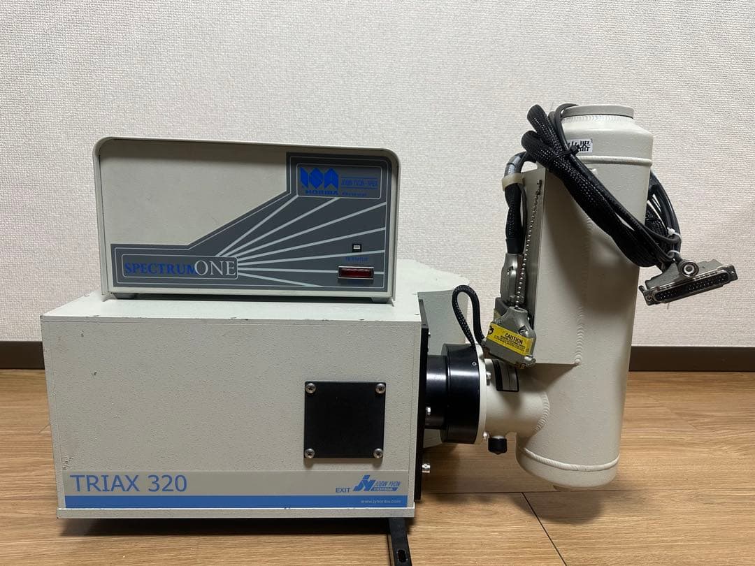 Y*e様 Horiba CCD-3000V & TRIAX 320 分光器