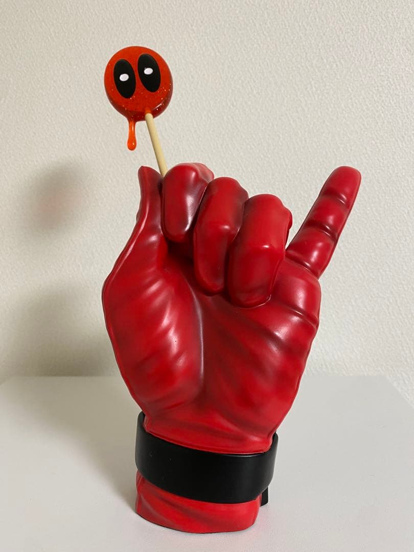 MARVEL マーベル デッドプール ヒロイックハンド