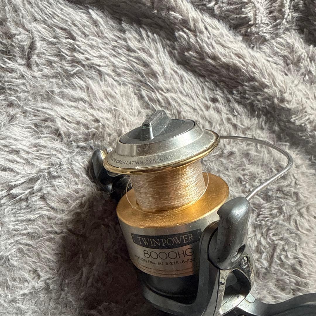 TWIN POWER 8000HG スピニングリール
