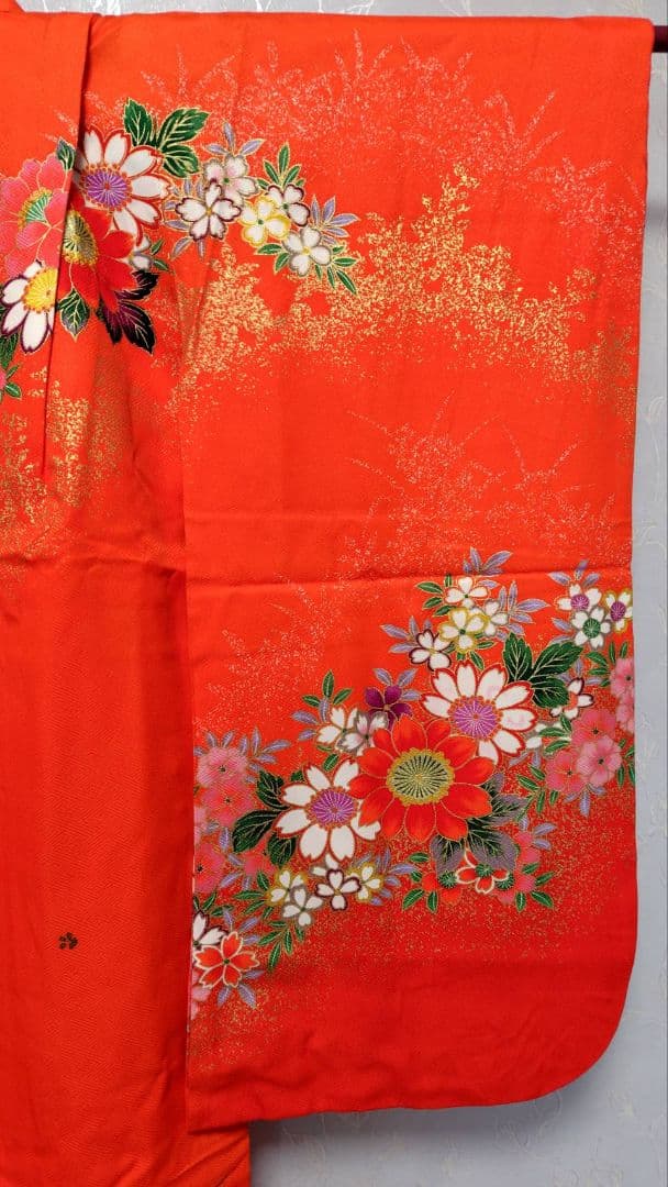 RK546子供着物重ね襟付き　綺麗美品着丈131センチ裄丈47センチ7歳前後用