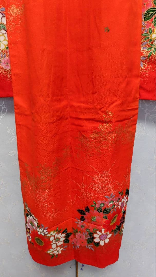 RK546子供着物重ね襟付き　綺麗美品着丈131センチ裄丈47センチ7歳前後用