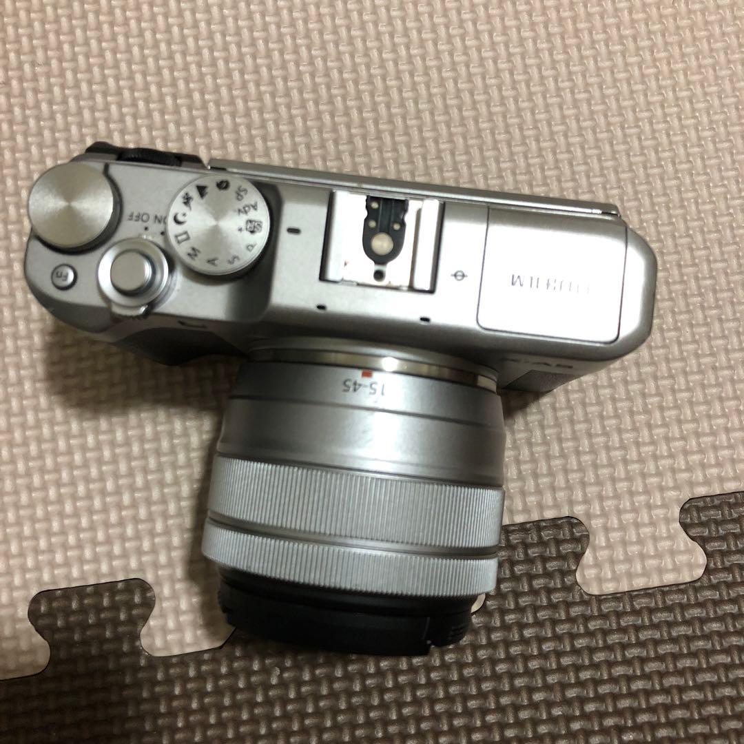 Fujifilm X-A5 ミラーレス一眼 シルバー