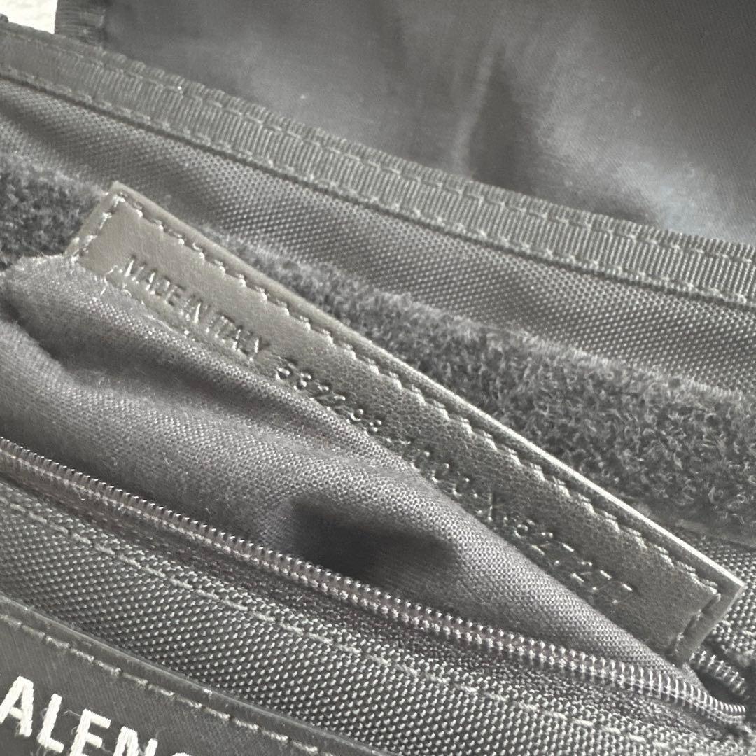 【バレンシアガ】エクスプローラー ショルダーバッグ サコッシュ 532298