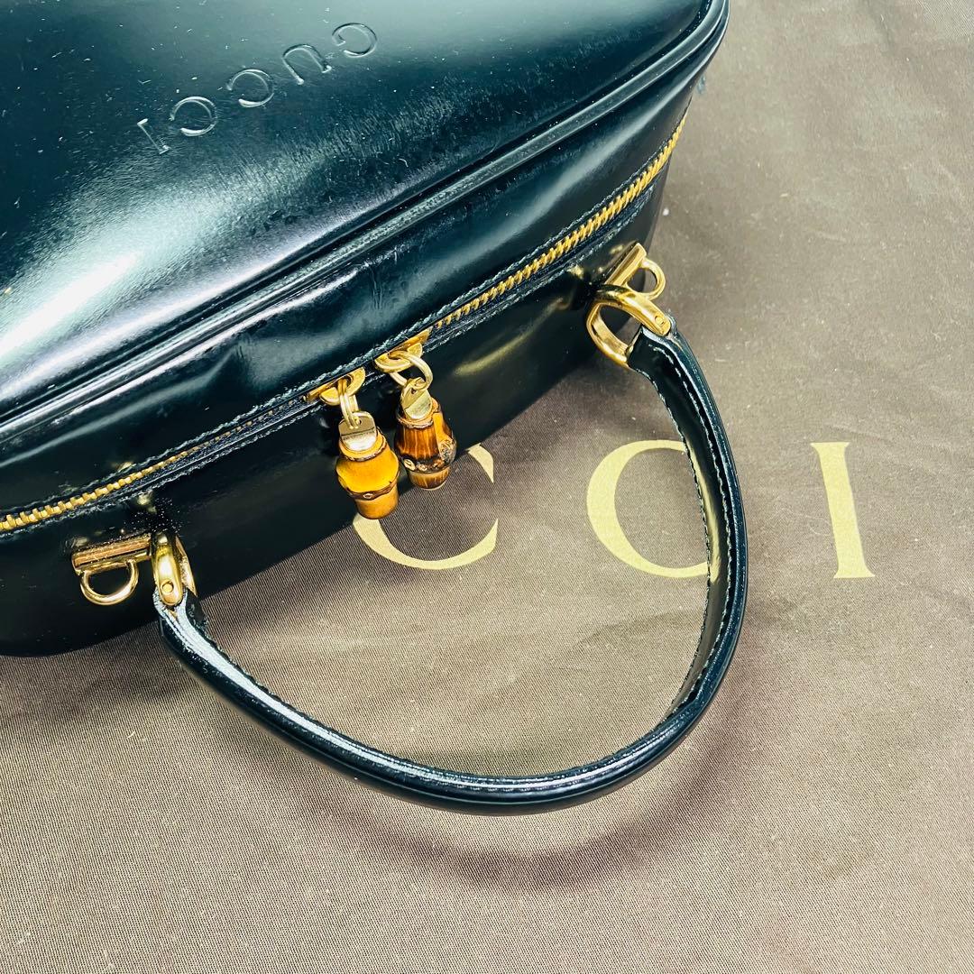 美品　グッチ2wayショルダーバニティバッグ　バンブーエナメルパテントレザー黒