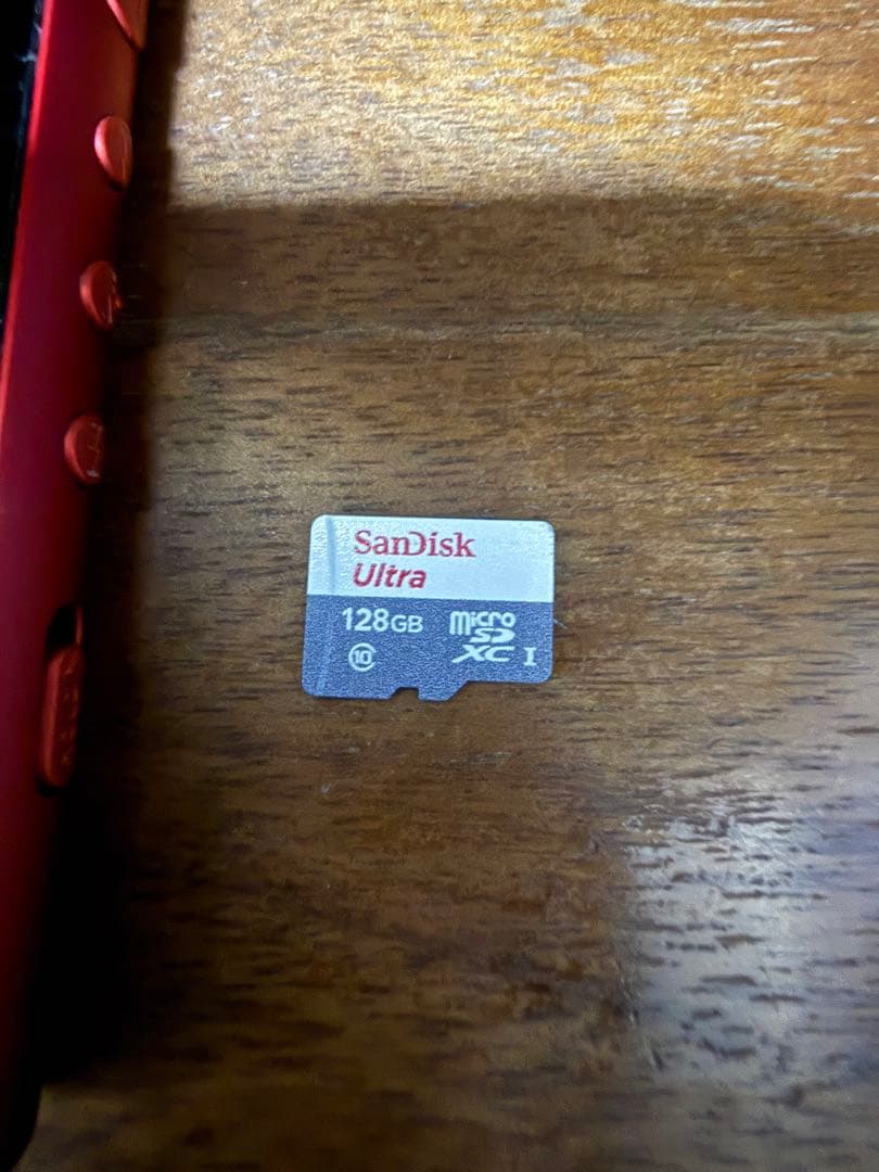 SONY WALKMAN NW-106レッド(32GB)128GBのSDカード付