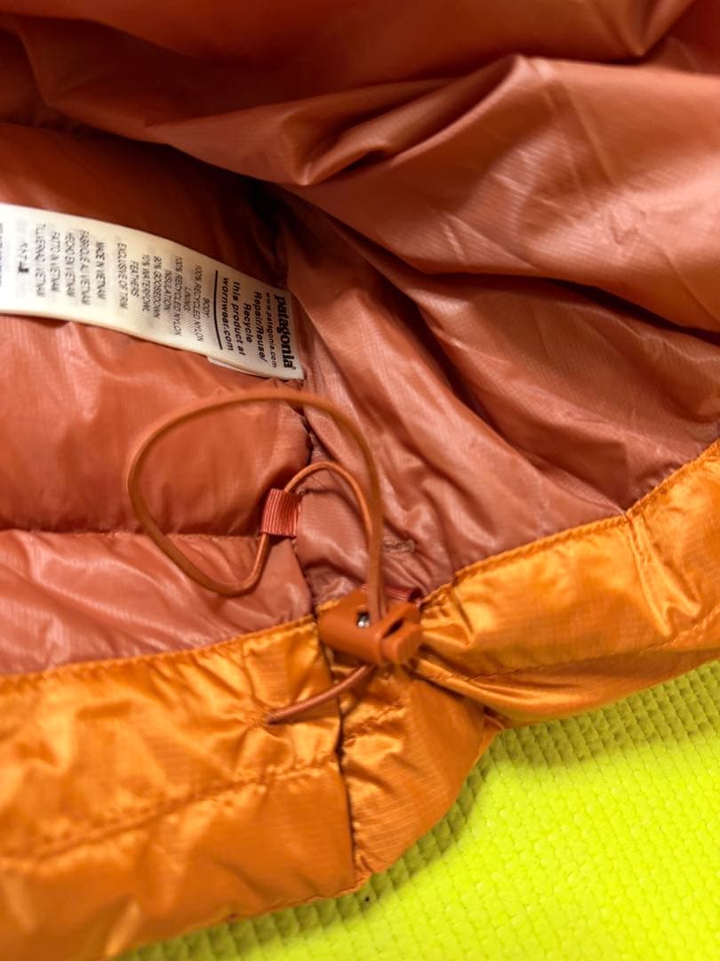 パタゴニア フィッツロイダウンフーディ L オレンジ 【ほぼ未使用の美品】
