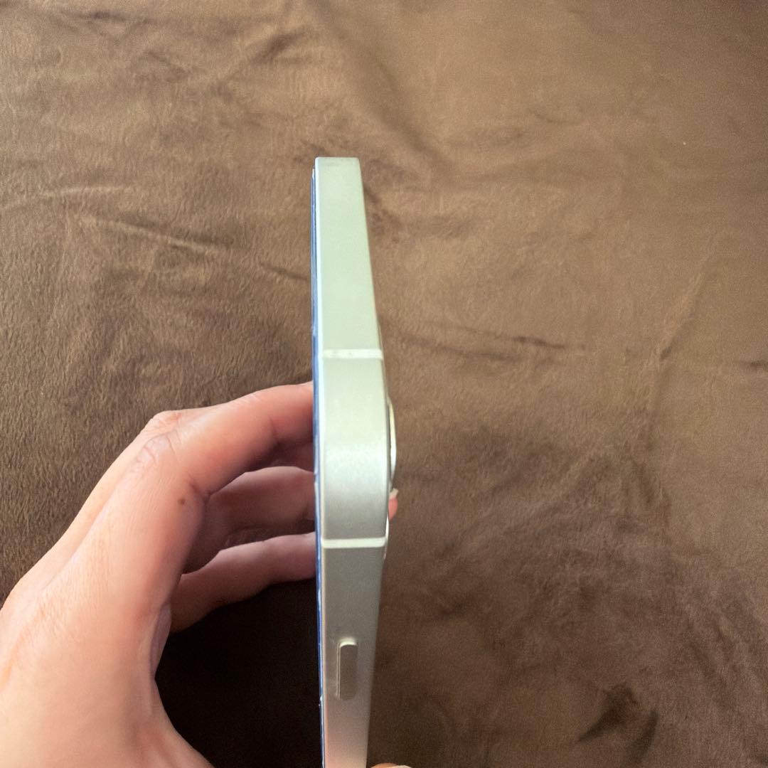 【美品】iPhone12 本体 64GB ホワイト SIMフリー