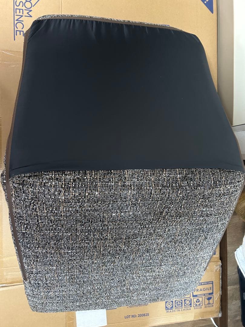 ブラウン ファブリック ソファ　ヴィンテージ　インダストリアル　ほぼ未使用