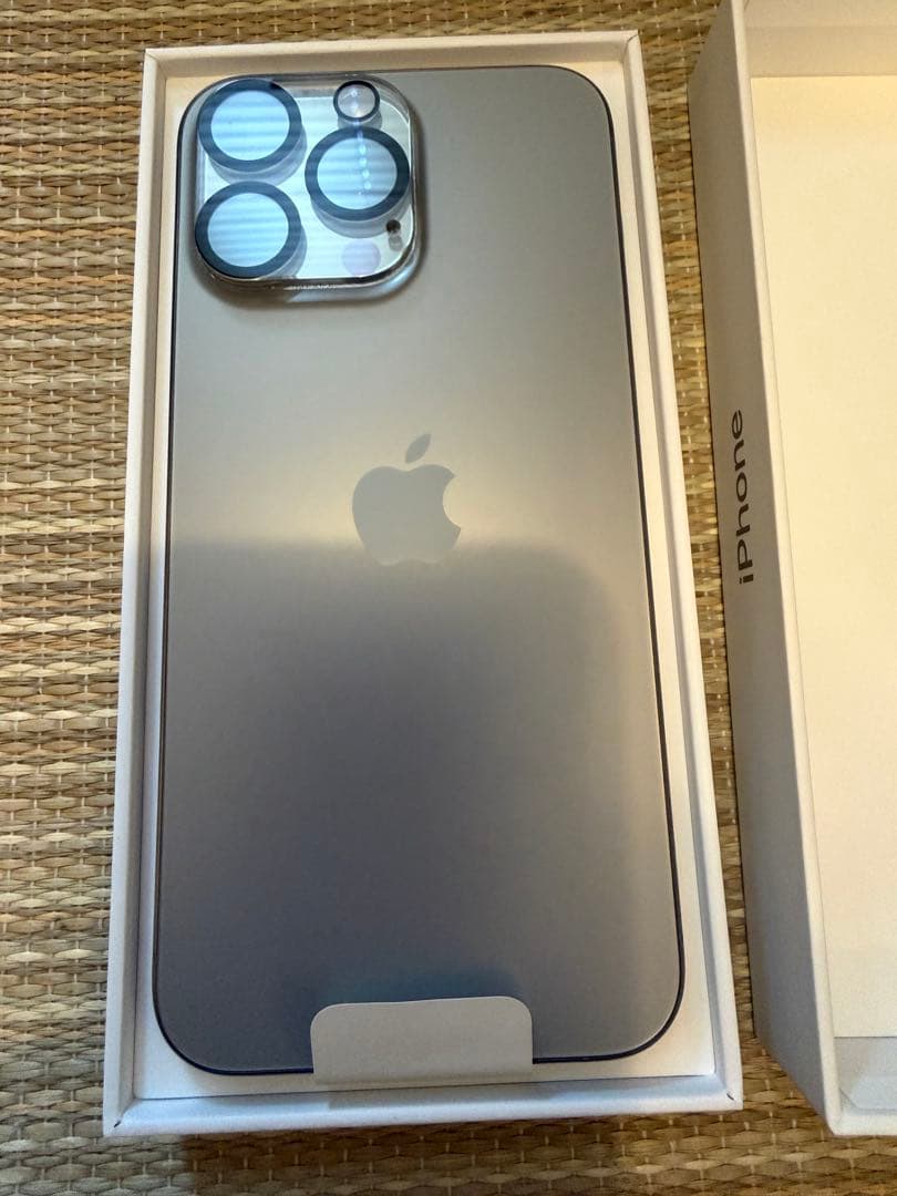 Apple iPhone 15 ProMax 1T 本体 US for Vy