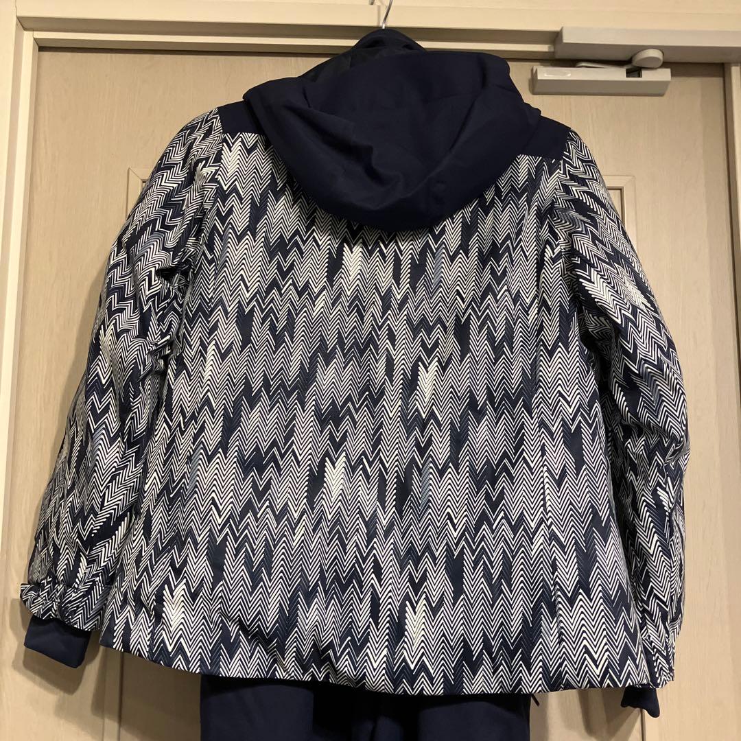 チュース　KJUS スキーウェア　152センチ