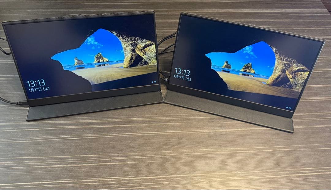 モバイルモニター 15.6インチ2セット新品付属品付