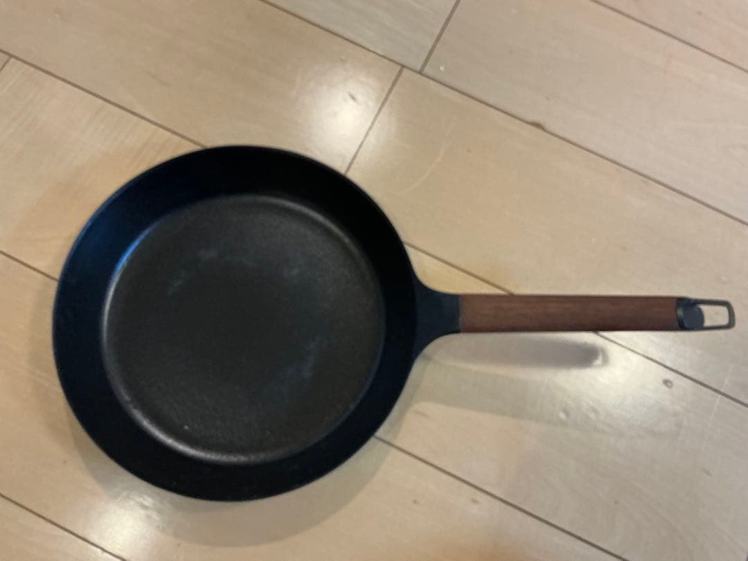 【2回使用】バーミキュラ フライパン 26cm 蓋つきウォールナット