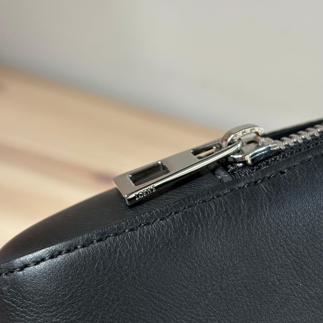 極美　LOEWE　ロエベ　2way クロスボディ　カメラバッグ　ショルダーバッグ