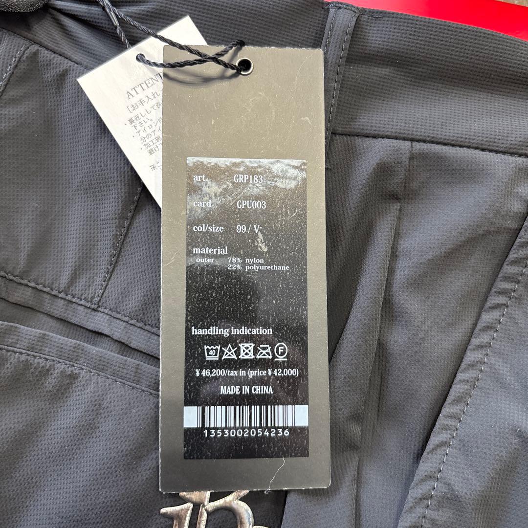 ウノピュウノウグァーレトレ　ロングパンツ　ブラック　サイズL 新品