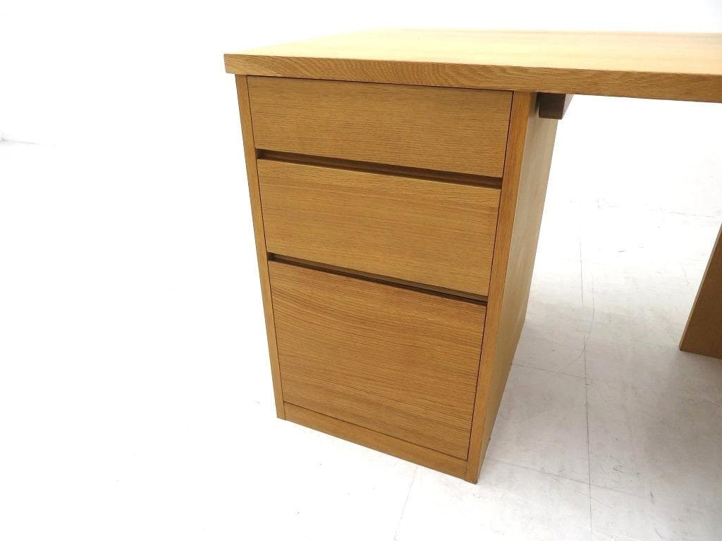 展示品　飛騨産業　キツツキ　オーク材　無垢材　デスク　書斎机　勉強机　収納付き