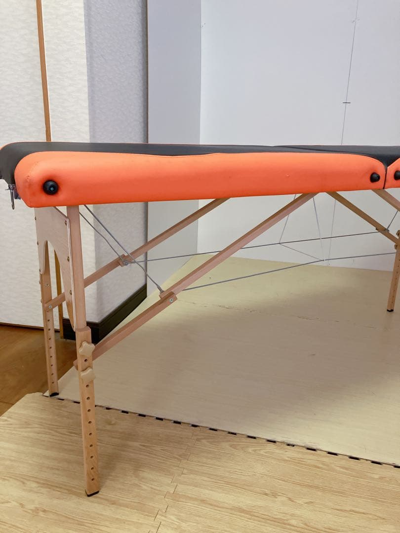 折りたたみ　エステベッド　マッサージベッド　持ち運びカバー付き　組み立て説明書