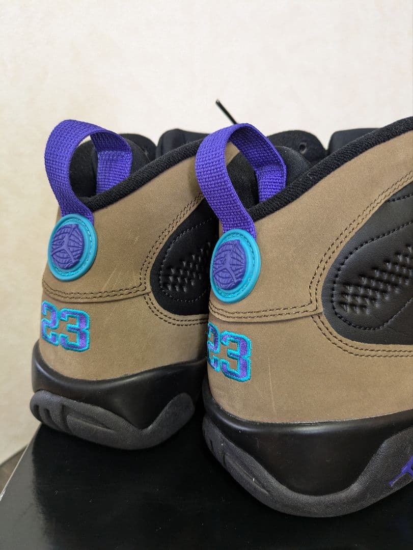 Air Jordan 9 ブラック/ブラウン/パープル オリーブ