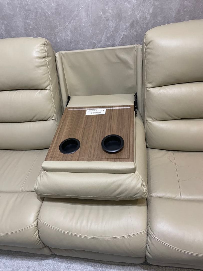 3人掛け本革電動テーブル付きリクライニングソファ(Nビリーバ2 革BE)