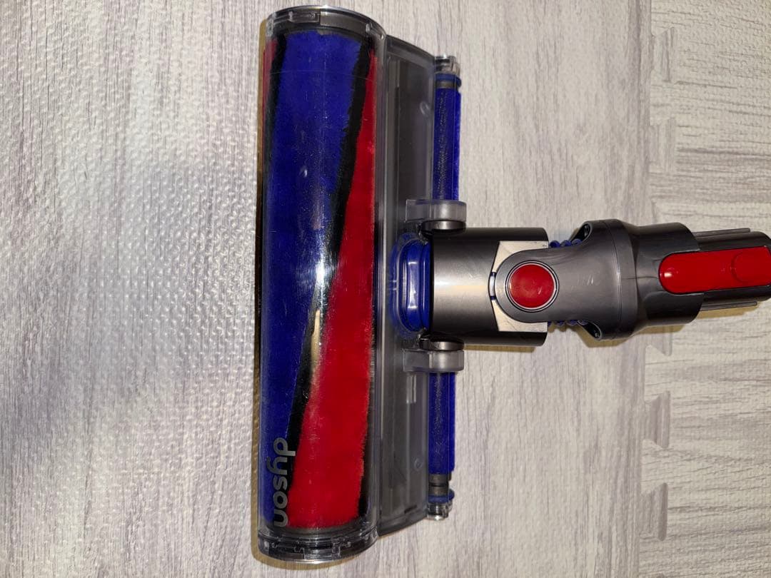 Dyson V8 パープル　本体、ヘッドともに分解洗浄済み