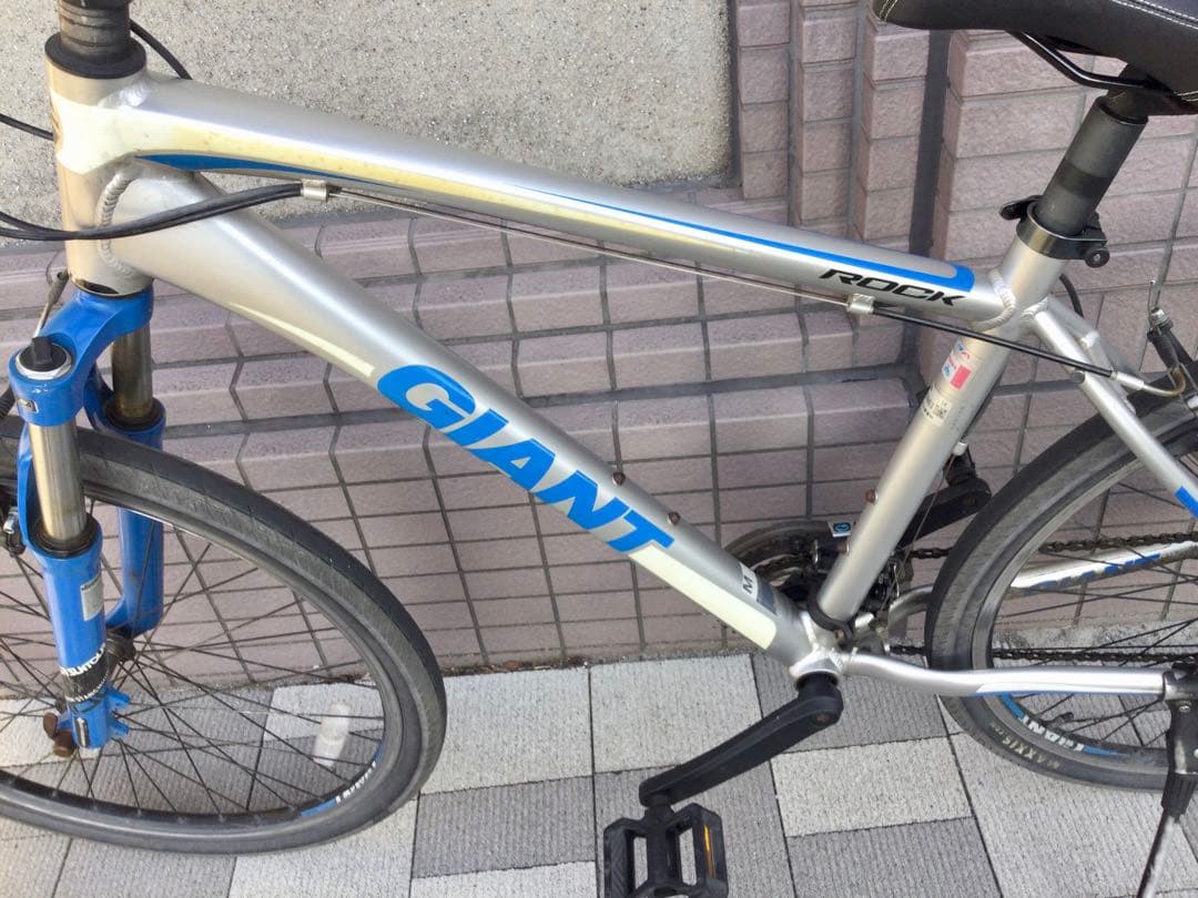GIANT. ROCK マウンテンバイク　M 東京　自転車