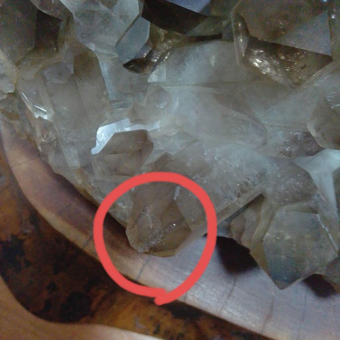 黒水晶 巨大クラスター 6.4kg（台座付き）