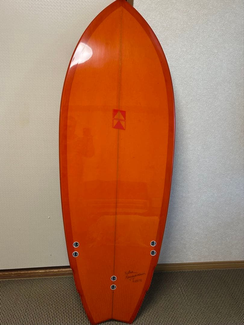ニーボード　カツカワミナミサーフボード　5.7