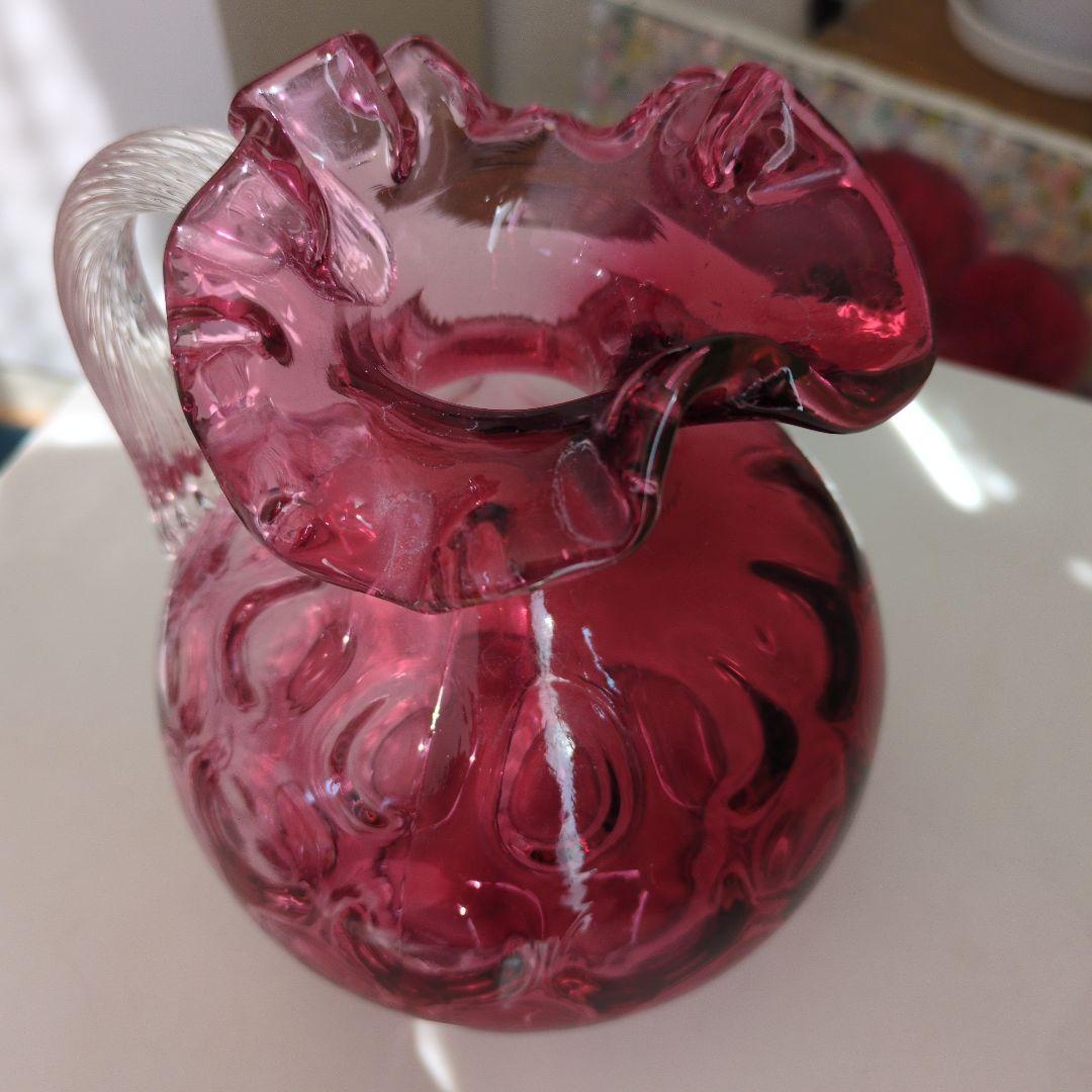 フェントン ヴィンテージ ピンクガラス花瓶 フリル付き 中型