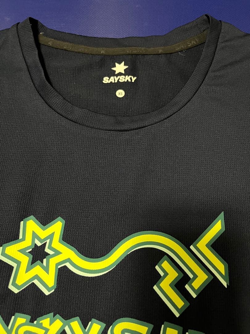 AMINOSAURUS &SAYSKYランニングウェア【中古美品】【サイズXS】