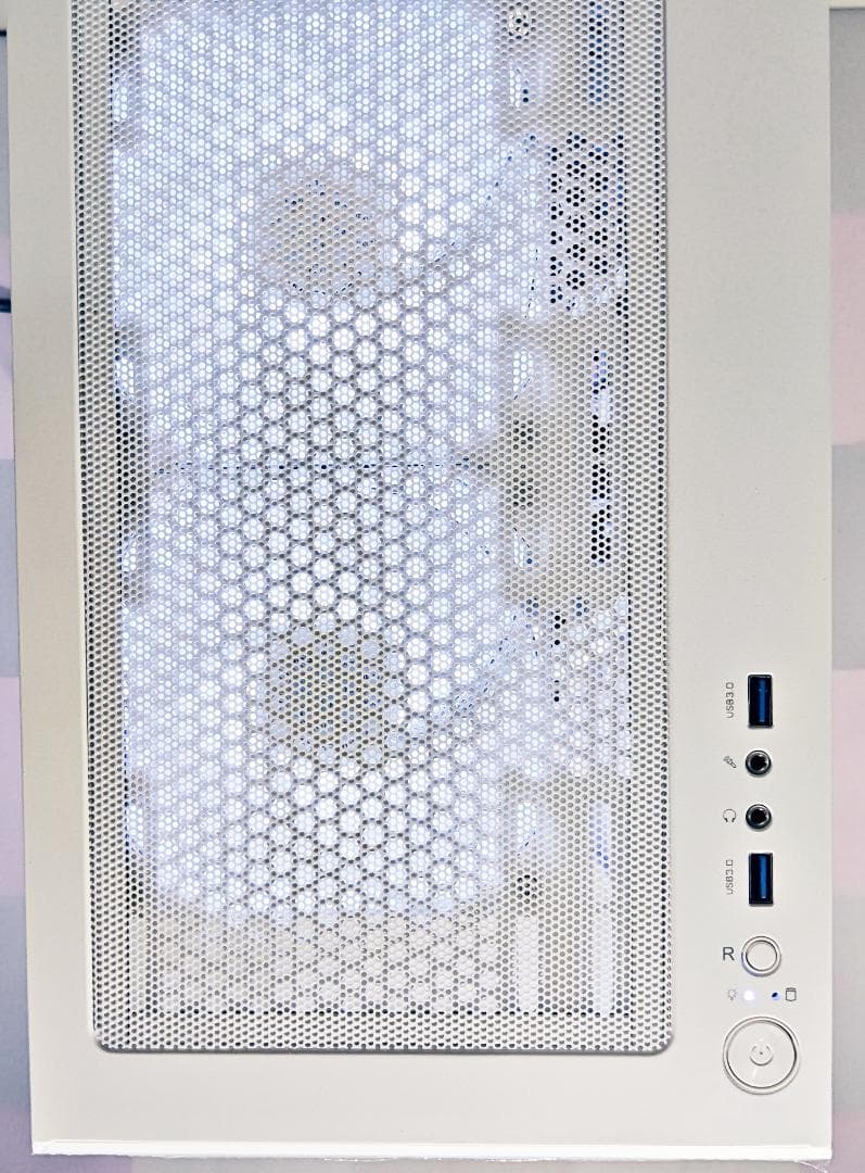 【美品】ゲーミングPC 白 RTX2070SUPER Ryzen5 5600