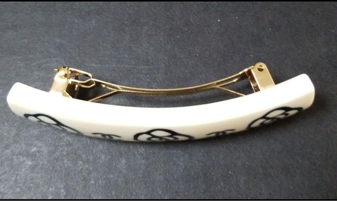 正規品　CHANEL 花柄 ヘアアクセサリー