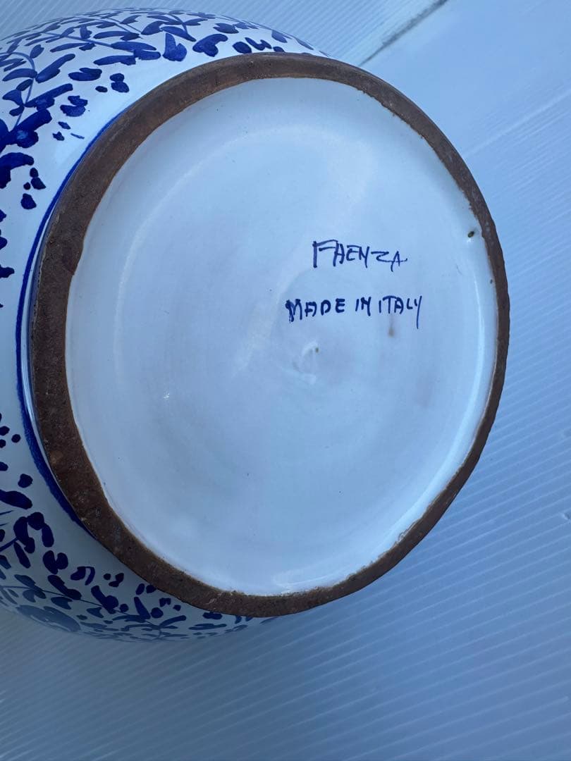 MADE IN ITALY FAENZA フラワーベース　直径28❌20㎝