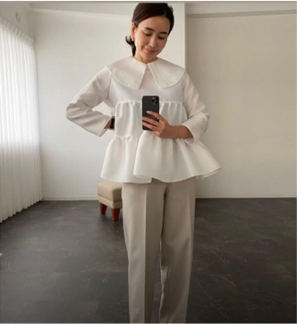 OHGA♡オーガ ティアード フリル Aライン ビッグカラー ブラウス　ホワイト