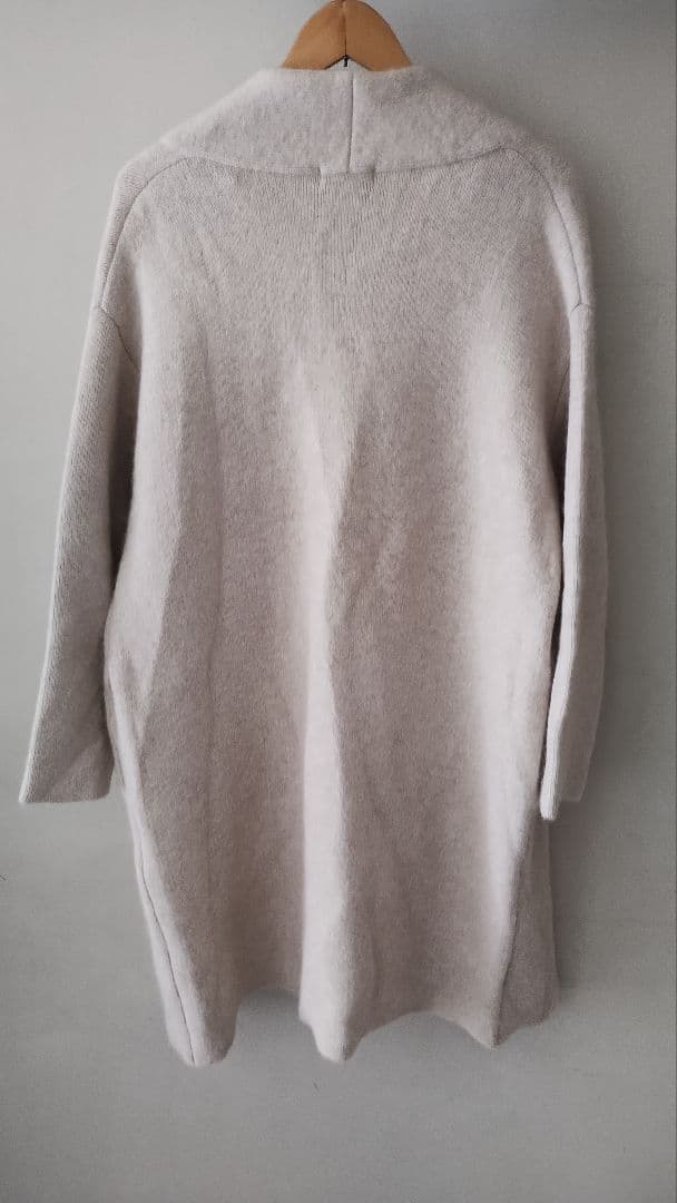 スミレ様 C6901 ロゴスウェット×コーデュロイパンツコーデ