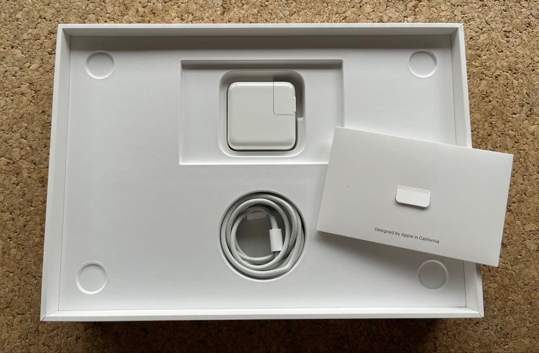 【極美品】MacBook Air 13インチ2019 16GB 1TB