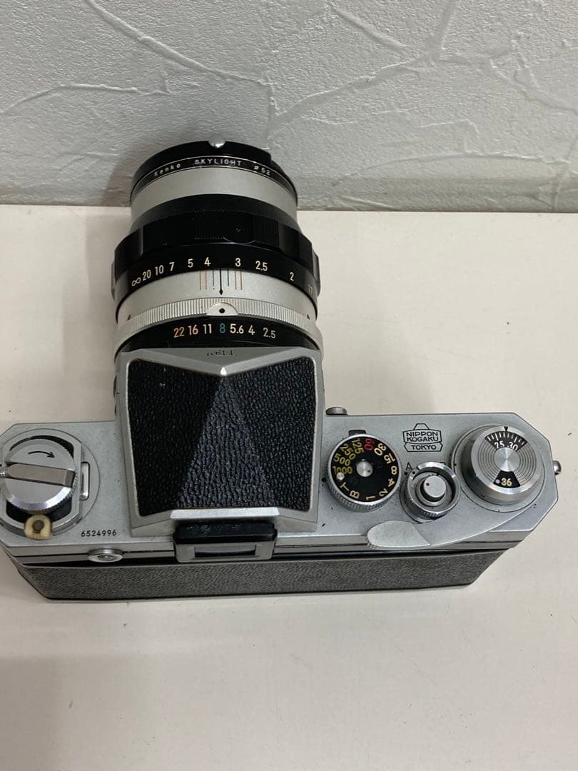 Nikon F フィルムカメラ　レンズ付き