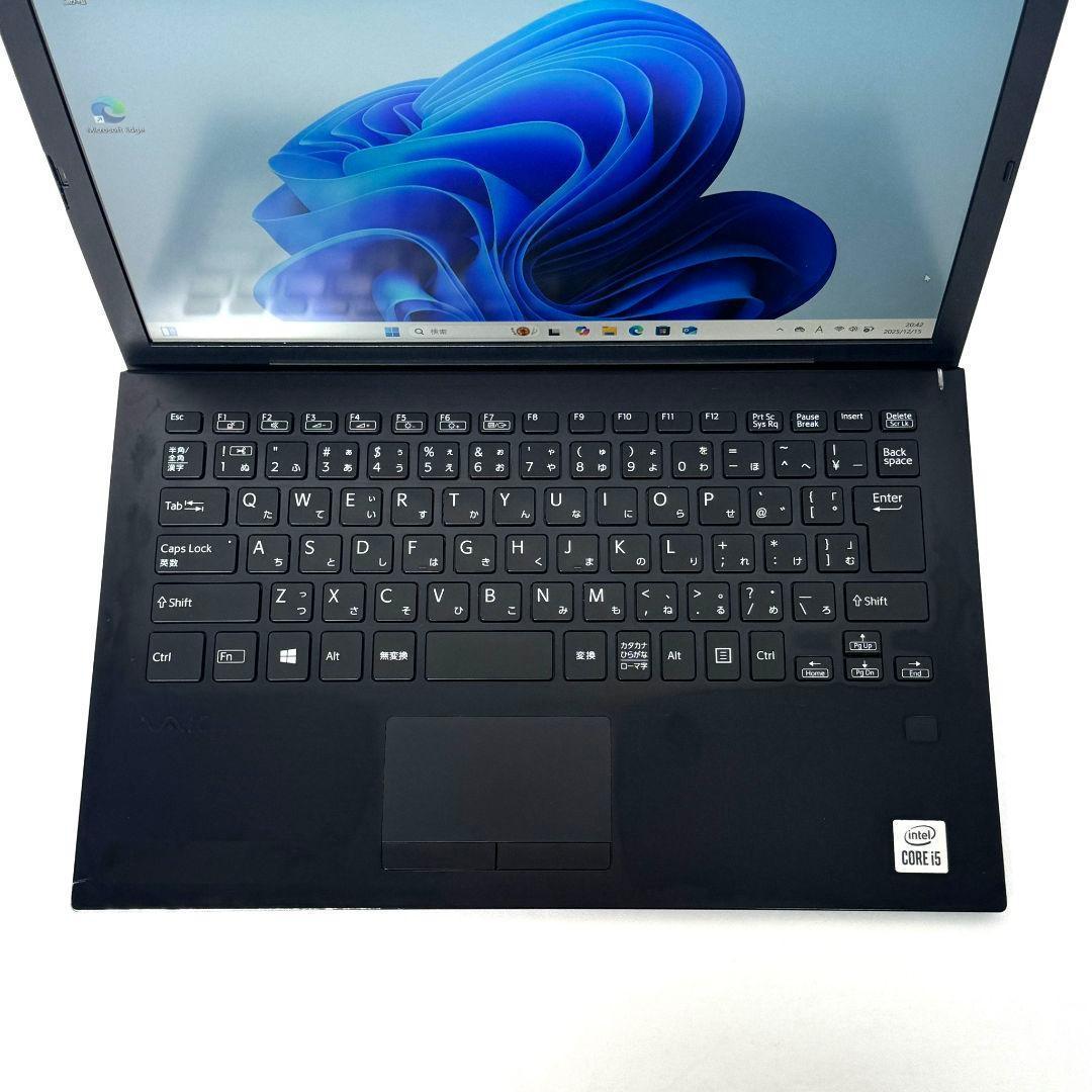 SONY VAIO 13インチ（第10世代）メモリ8GB ブラック ノートPC