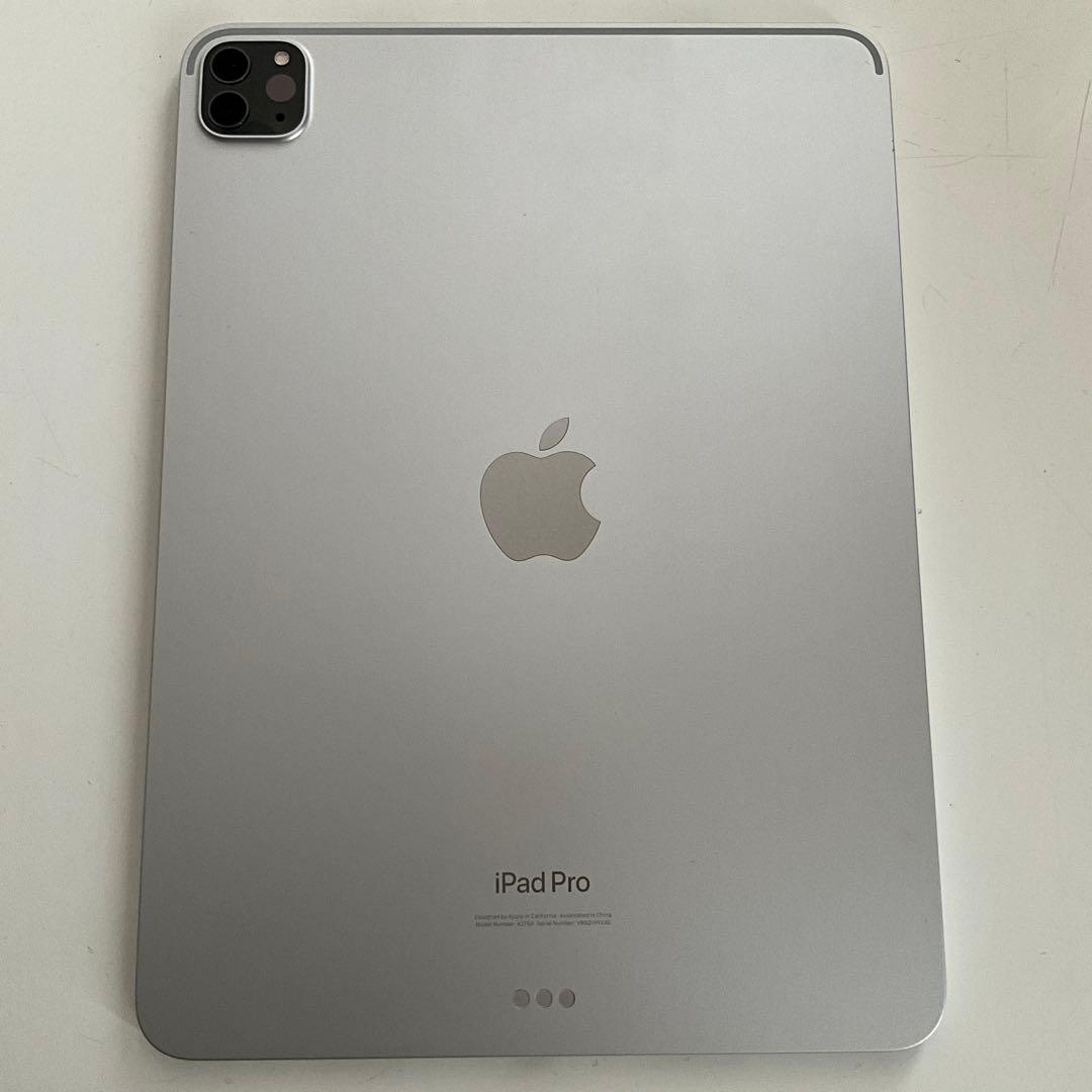 iPad Pro 11インチ 第4世代 少画面傷あり 3K873J/A シルバー