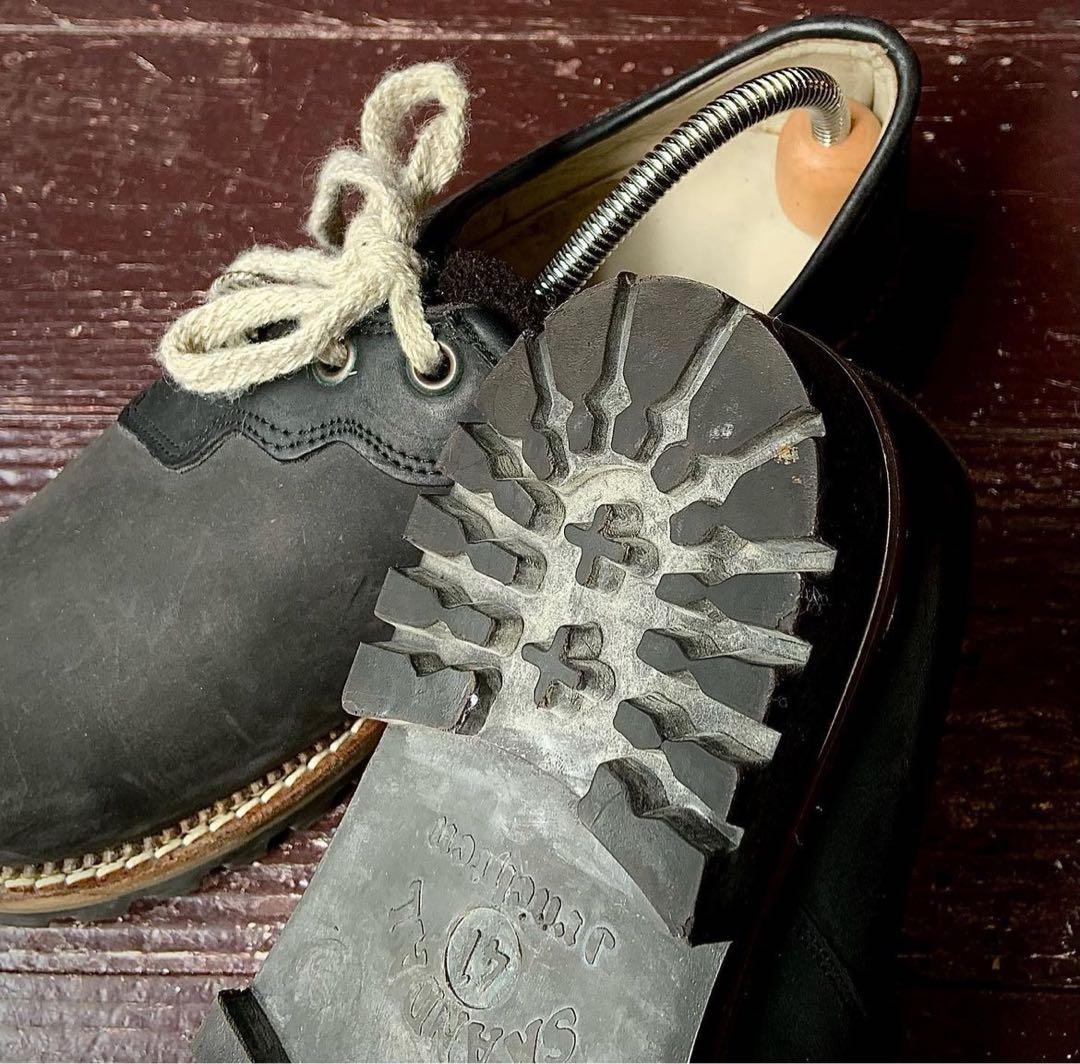 チロリアンシューズ 革靴